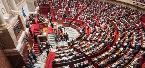 Pourquoi le débat sur la fin de vie à l’Assemblée nationale confirme, en cinq raisons, qu’il ne faut surtout pas remettre en cause la loi Leonetti